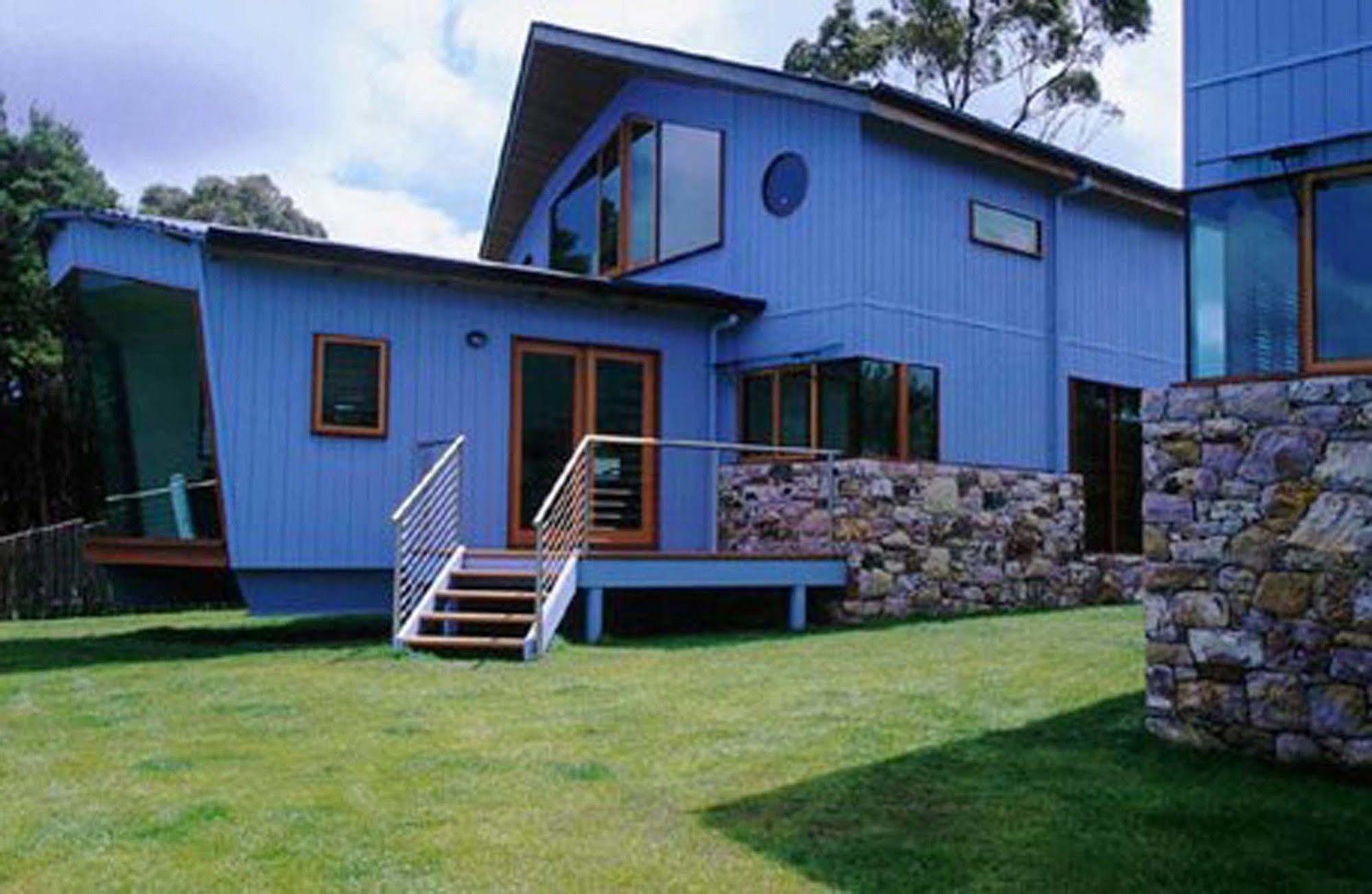 Wheelhouse Apartments Strahan Exterior foto