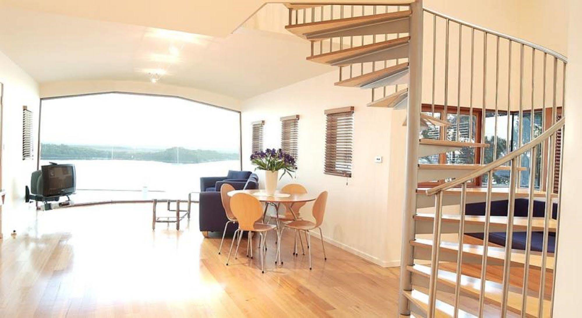 Wheelhouse Apartments Strahan Exterior foto